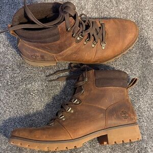 Timberland Women's Ellendale Waterproof Chukka Boot size 10